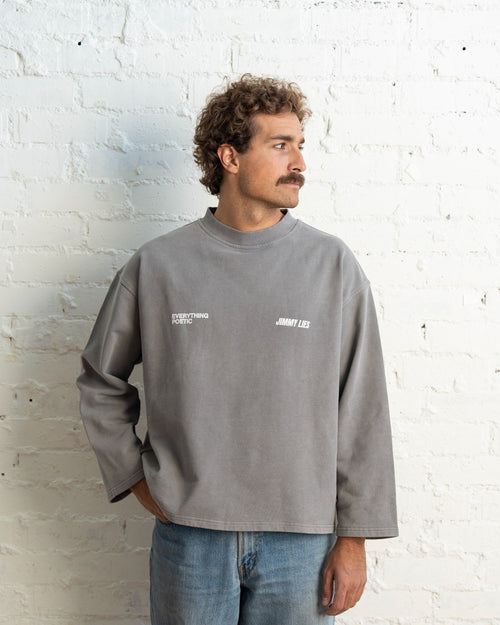 NISC LIGHT GREY CREWNECK