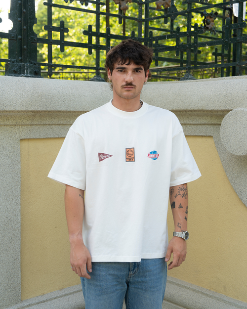 RETRO PATCHES TEE