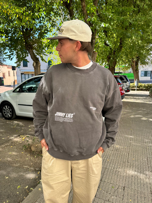 GREY VINTAGE CREWNECK