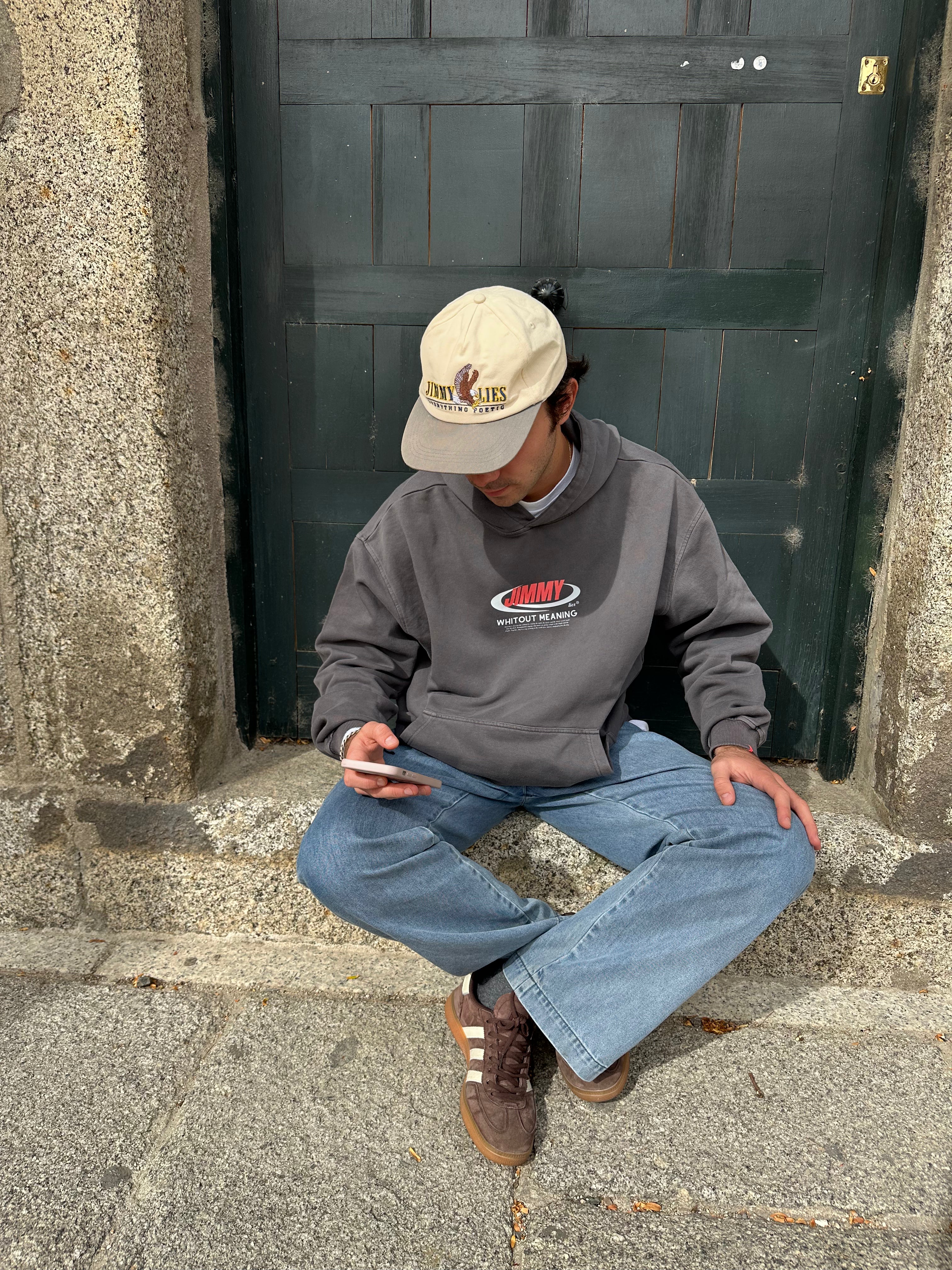 CHARCOAL RETRO HOODIE