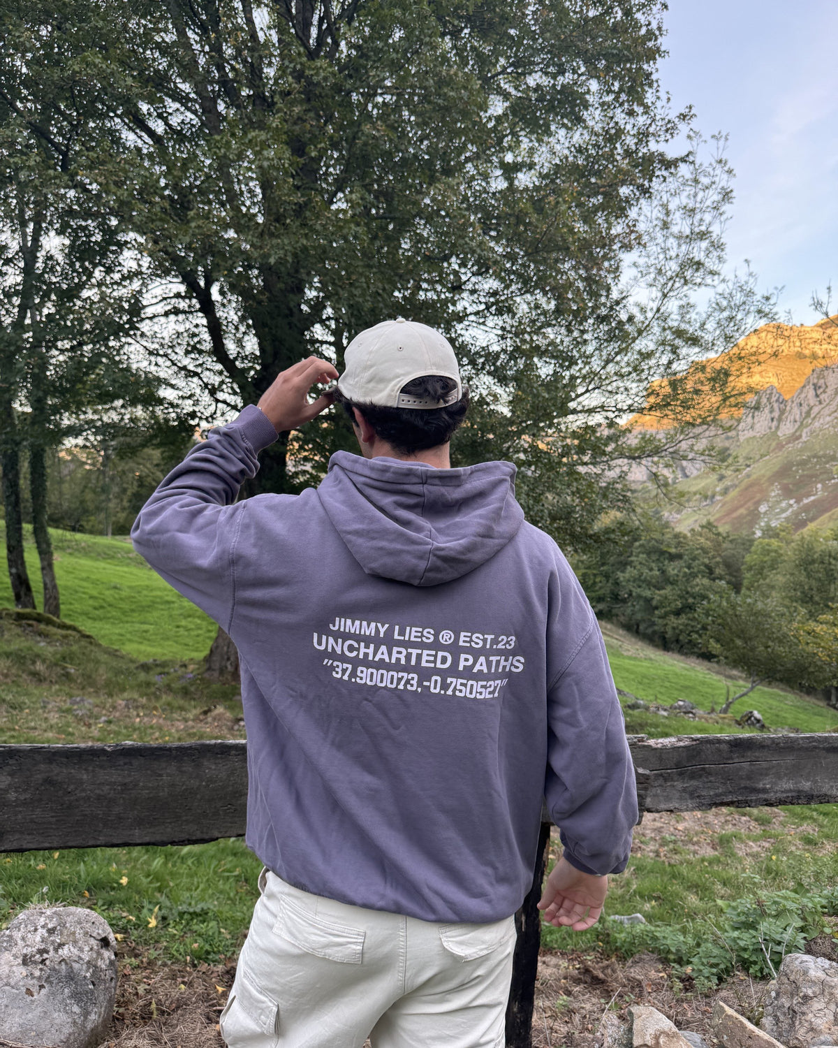 TORETILLO PURPLE HOODIE