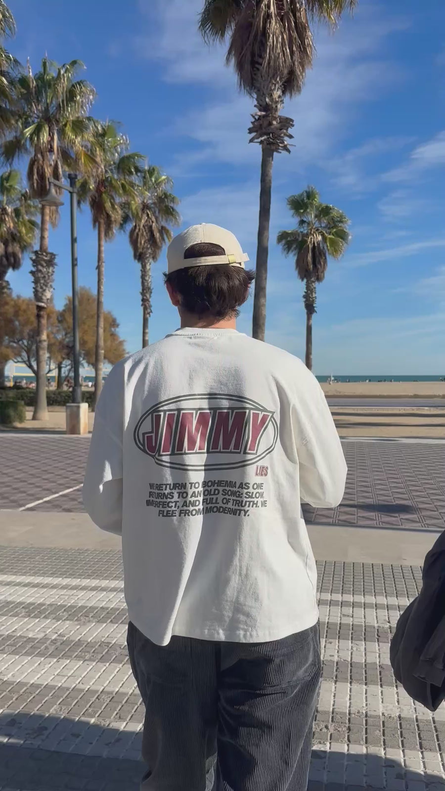 SPECIAL WHITE TEE